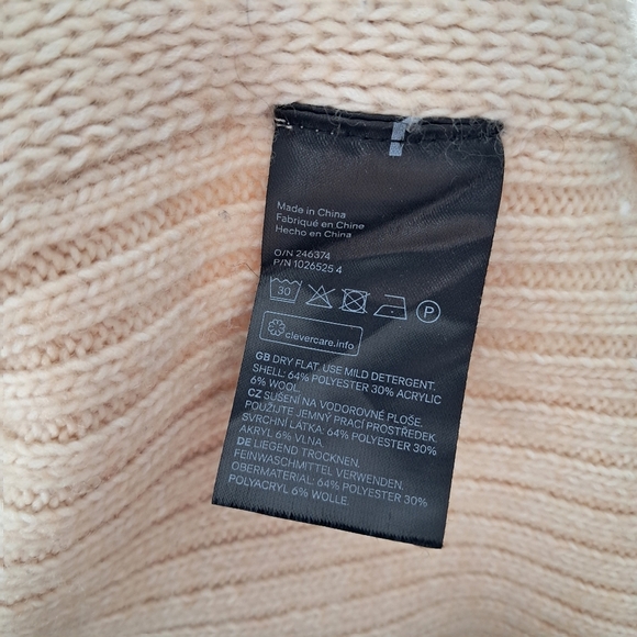 Women's H&M Ribbed Turtleneck Sweater Dress Cream White Long Sleeve Size Medium - Picture 6 of 8